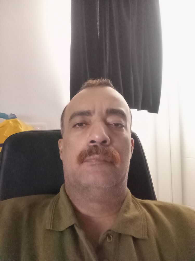  ,   Mudy, 49 ,   ,   
