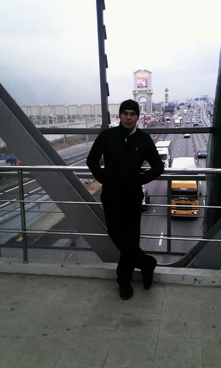  ,   Murod, 31 ,   ,   