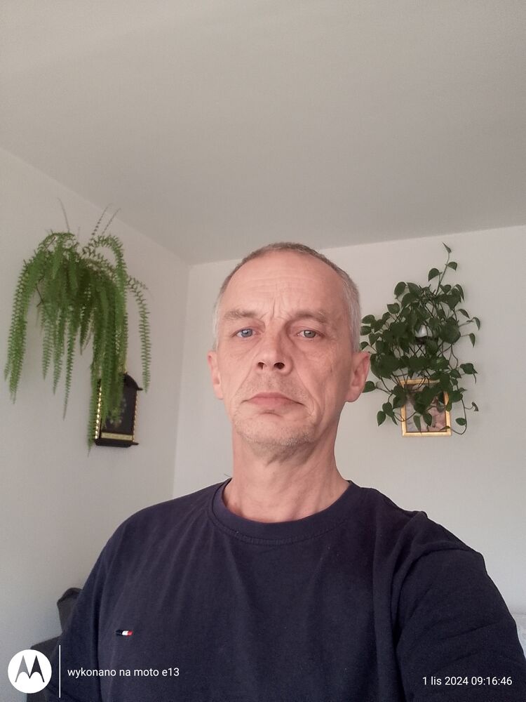  47943605  Witold, 48 ,    
