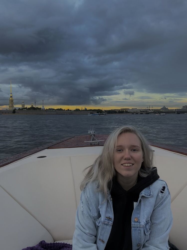  30437875  , 25 ,    -