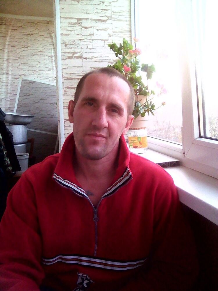  ,   Sergej, 53 ,   ,   , c 