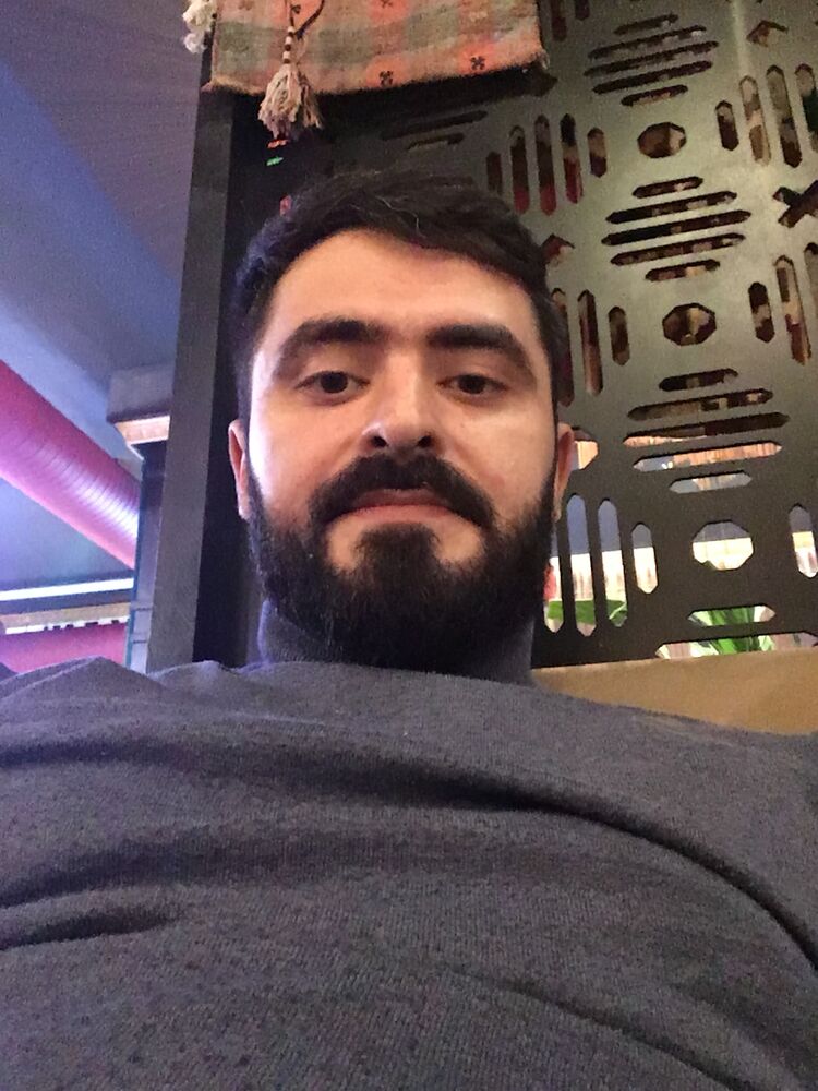  47571825  , 33 ,    