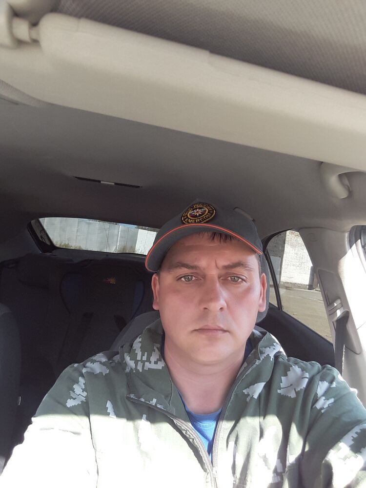  46103585  , 39 ,    