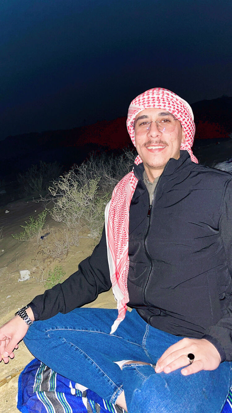  Half Moon Bay,   Mahmoud, 30 ,   ,   