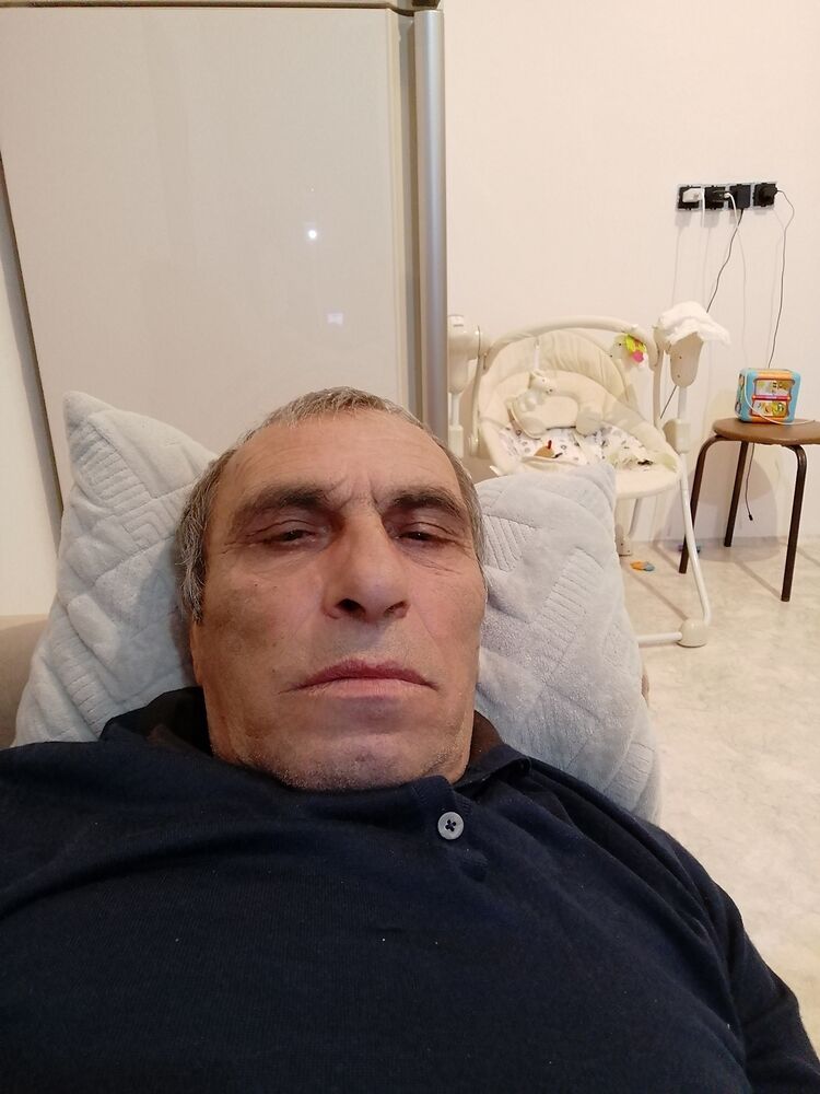  49765305  , 63 ,    