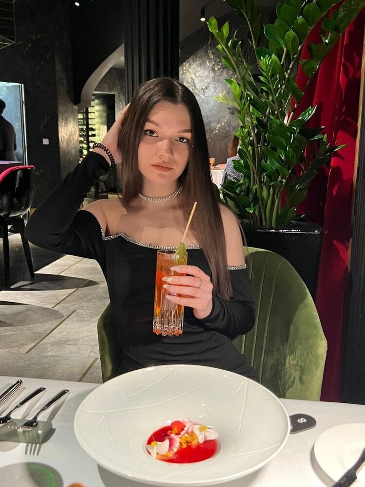  -,   , 24 ,   ,   
