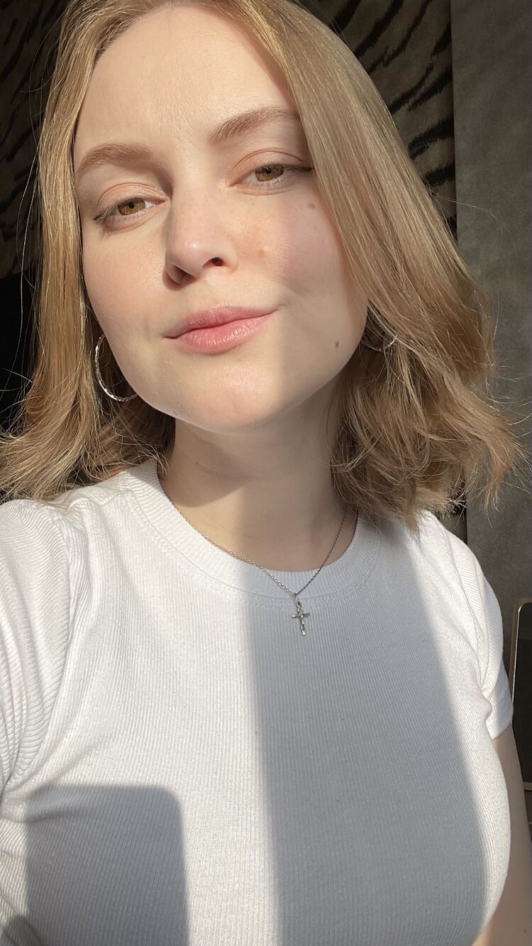  35703765  , 26 ,    -