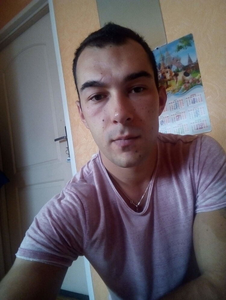  19240295  Valera, 33 ,    