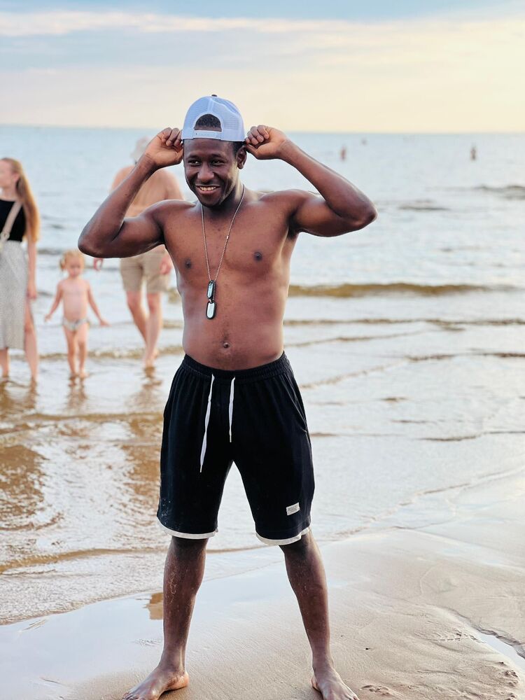 ���� 53086065 ����� Moiise, 23 ����, ���� ���������� � �����-����������