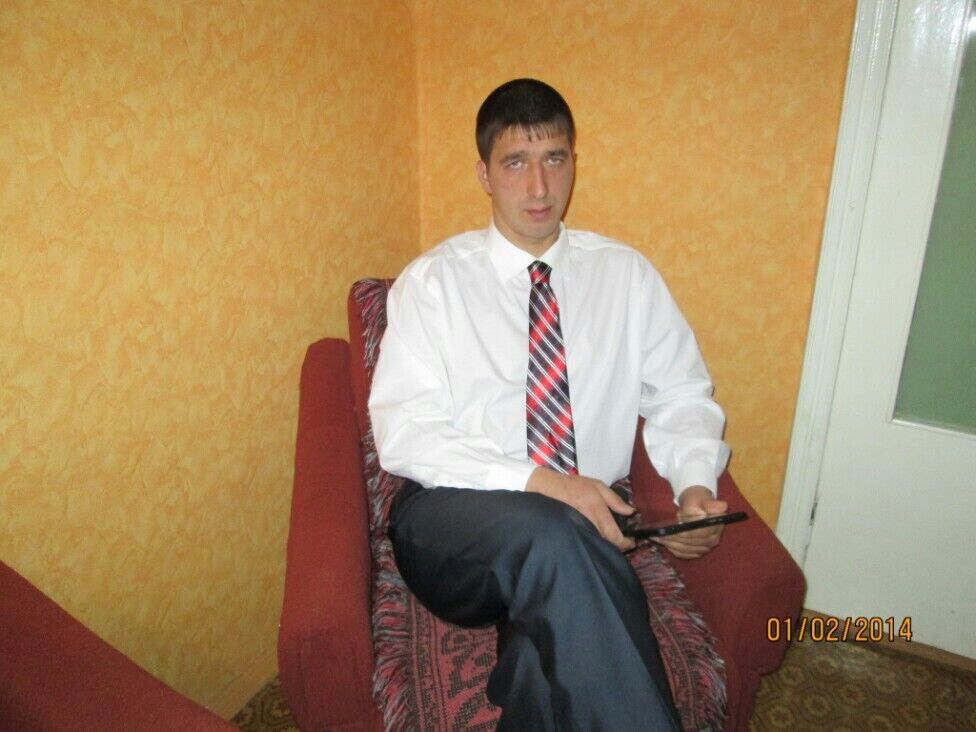  4224305  Valera, 39 ,    