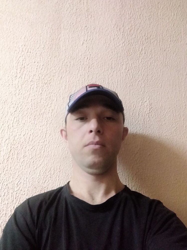  ,   Igor, 34 ,   ,   , c 