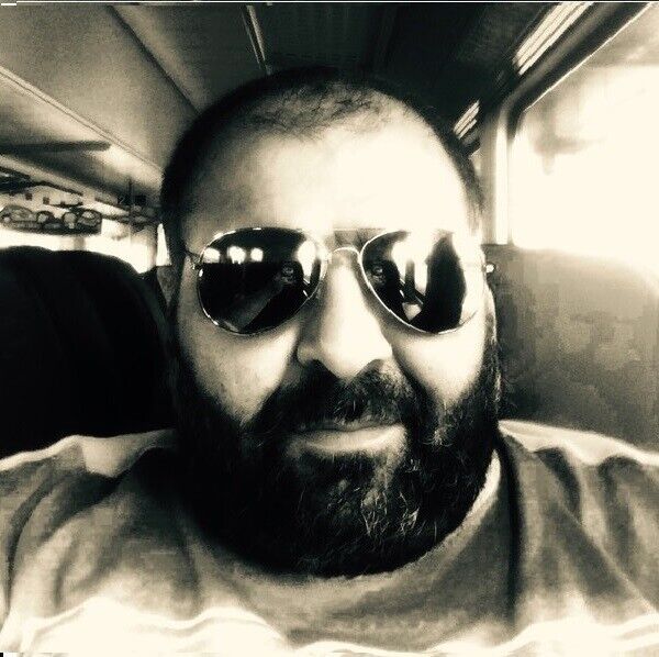  54203165  Armen, 48 ,    