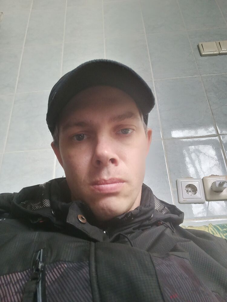  50428735  , 37 ,    