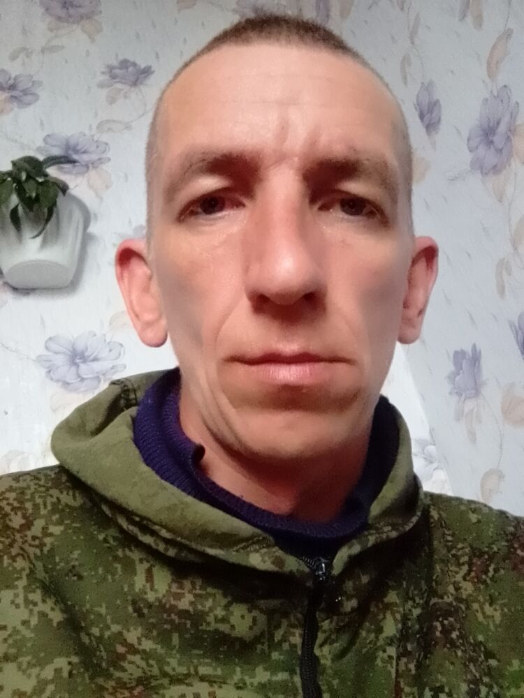  46114775  , 37 ,    