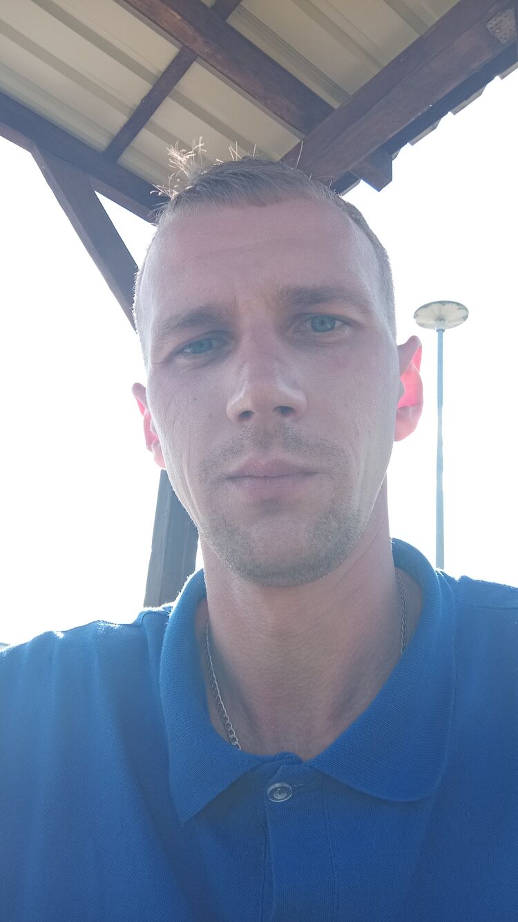  46862585  Vadim, 31 ,    