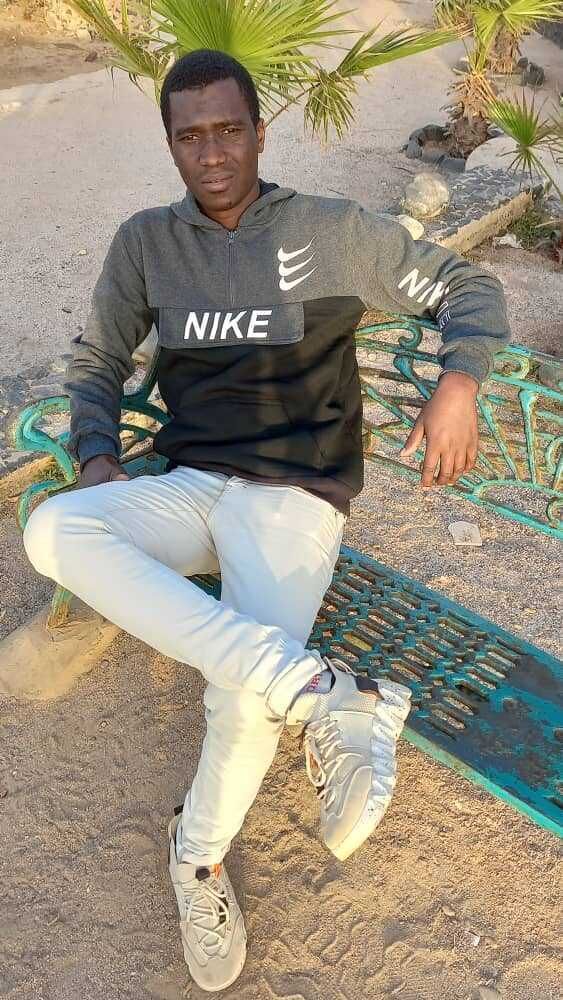 ���� 40167815 ������� Sague, 27 ���, ���� ���������� � ������