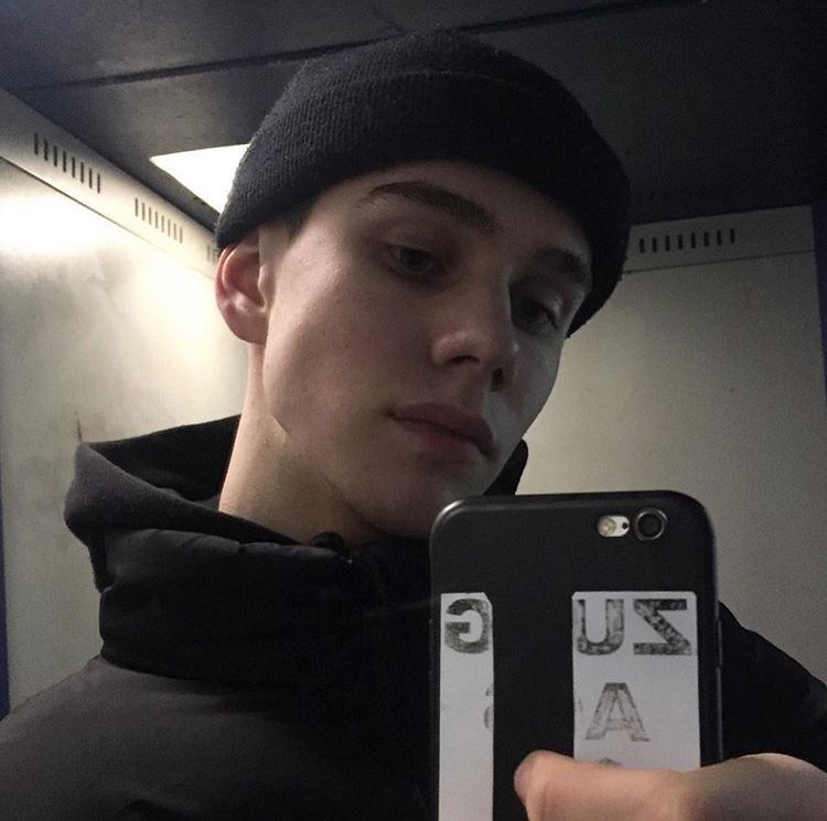 ���� 40391975 ����� ����, 25 ���, ���� ���������� � �����-����������