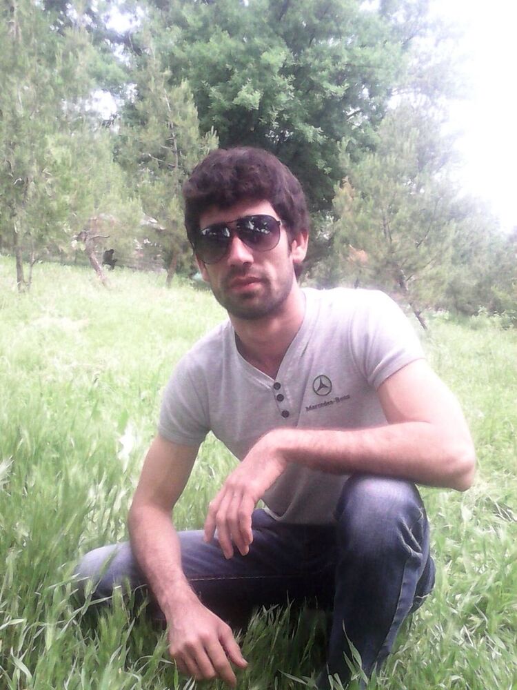  ,   Farid, 35 ,   ,   , 