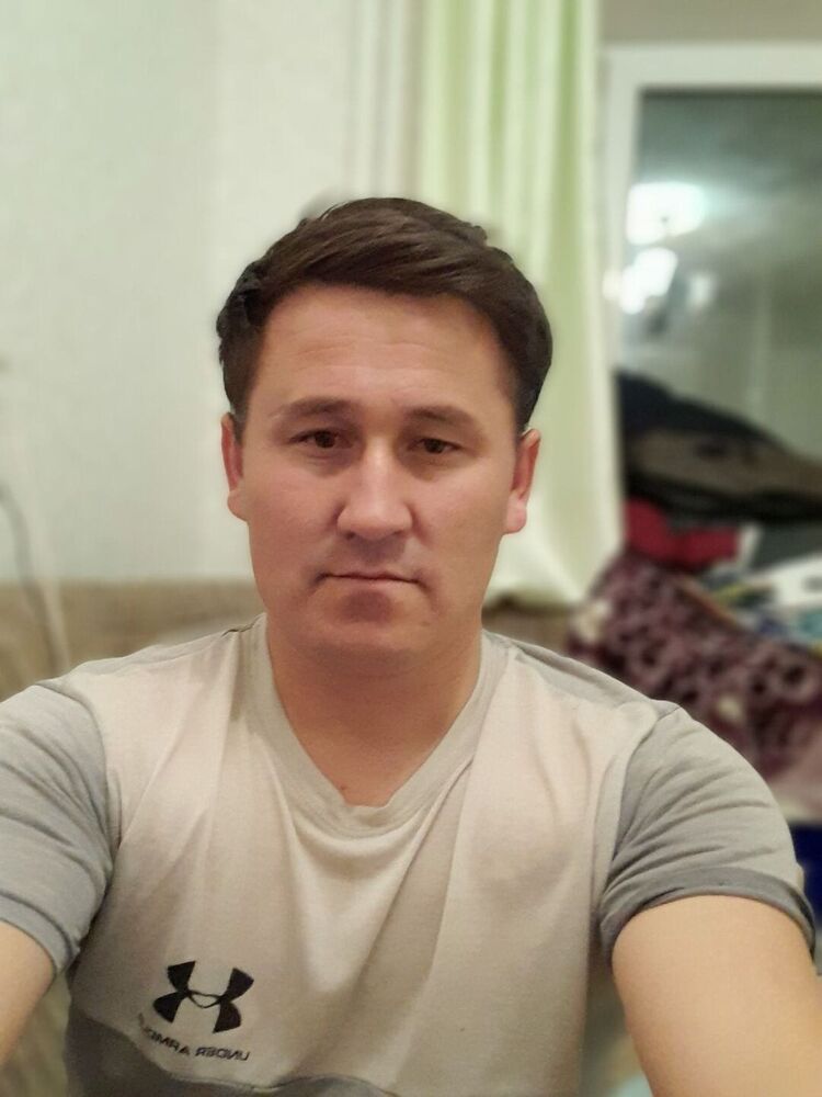  ,   Jumaboy, 32 ,   ,   