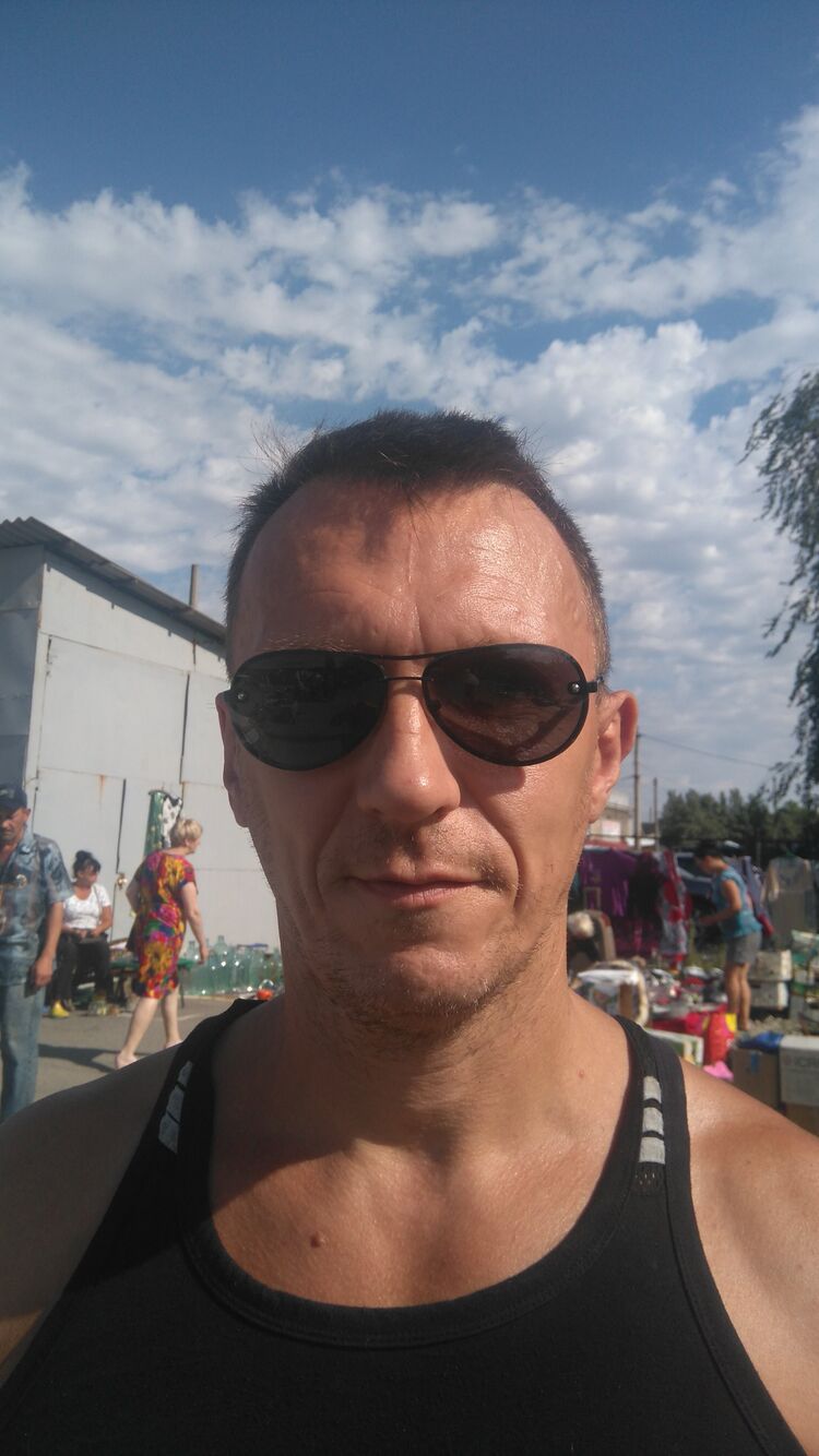  24628835  , 53 ,    