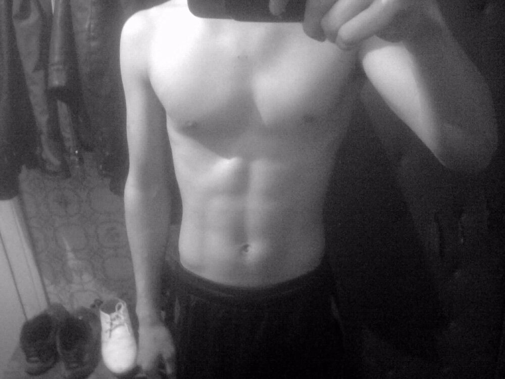  4423285  Just BEKA, 31 ,    