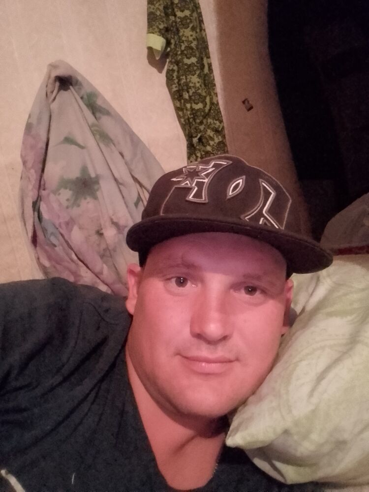  54621935  Sergey, 38 ,    