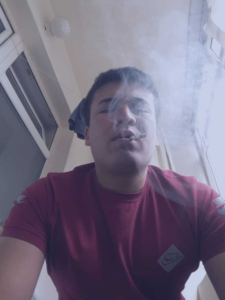  40105805  , 33 ,    -