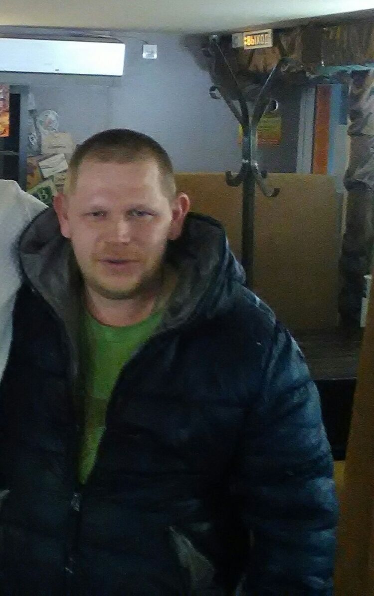  8884255  , 42 ,    