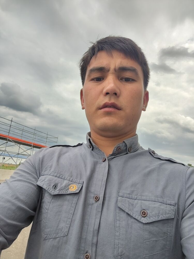  52048575  Akmal, 27 ,    