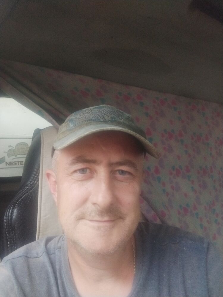  42404365  , 47 ,     