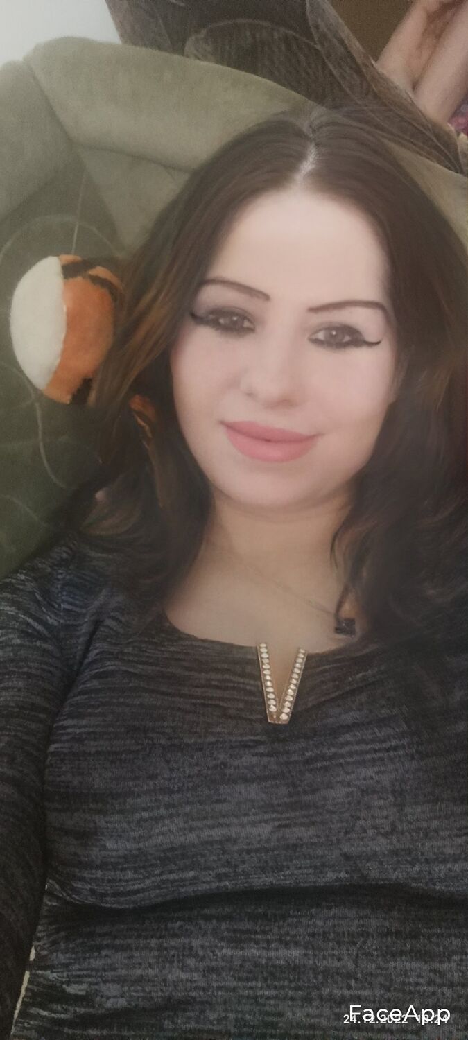  33305235  , 44 ,    -