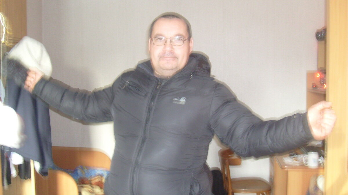  15263995  Alexandr, 48 ,    