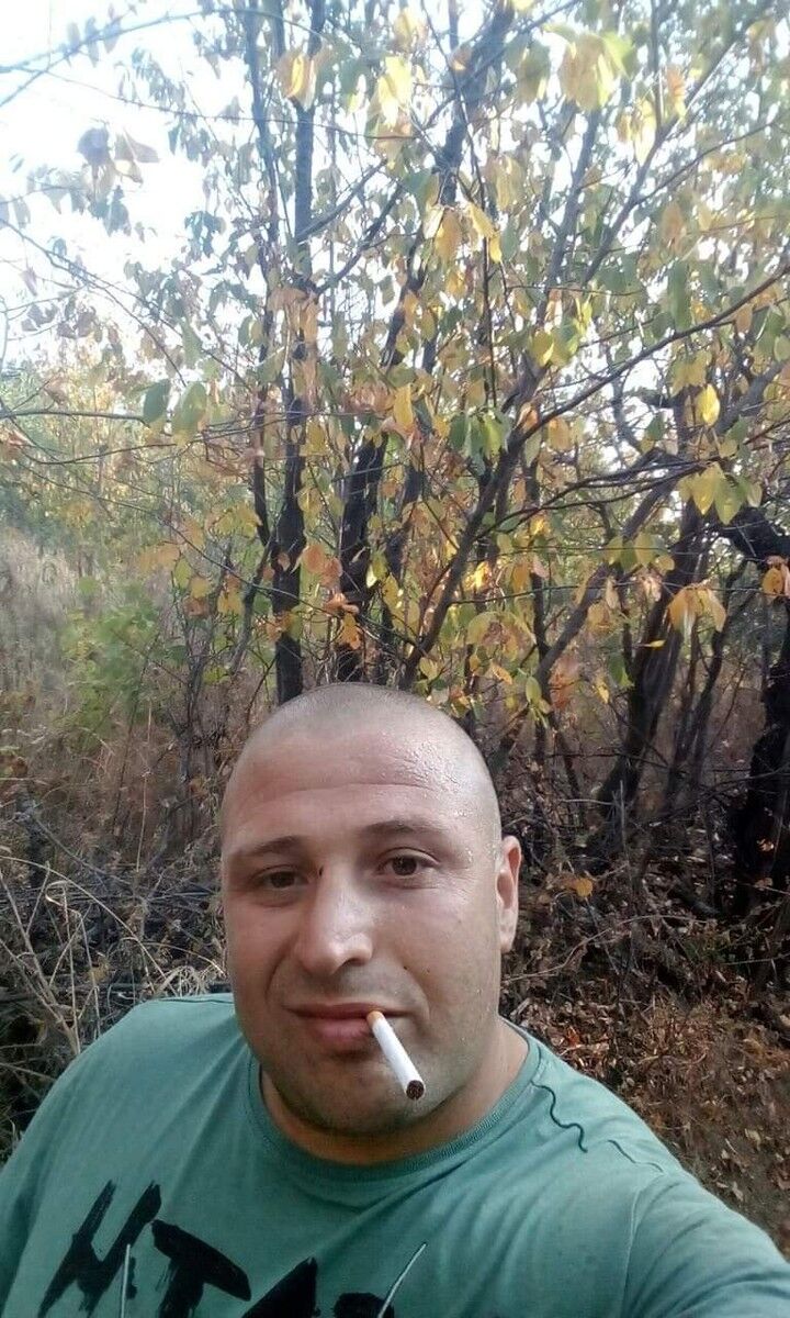  17360745  , 38 ,    