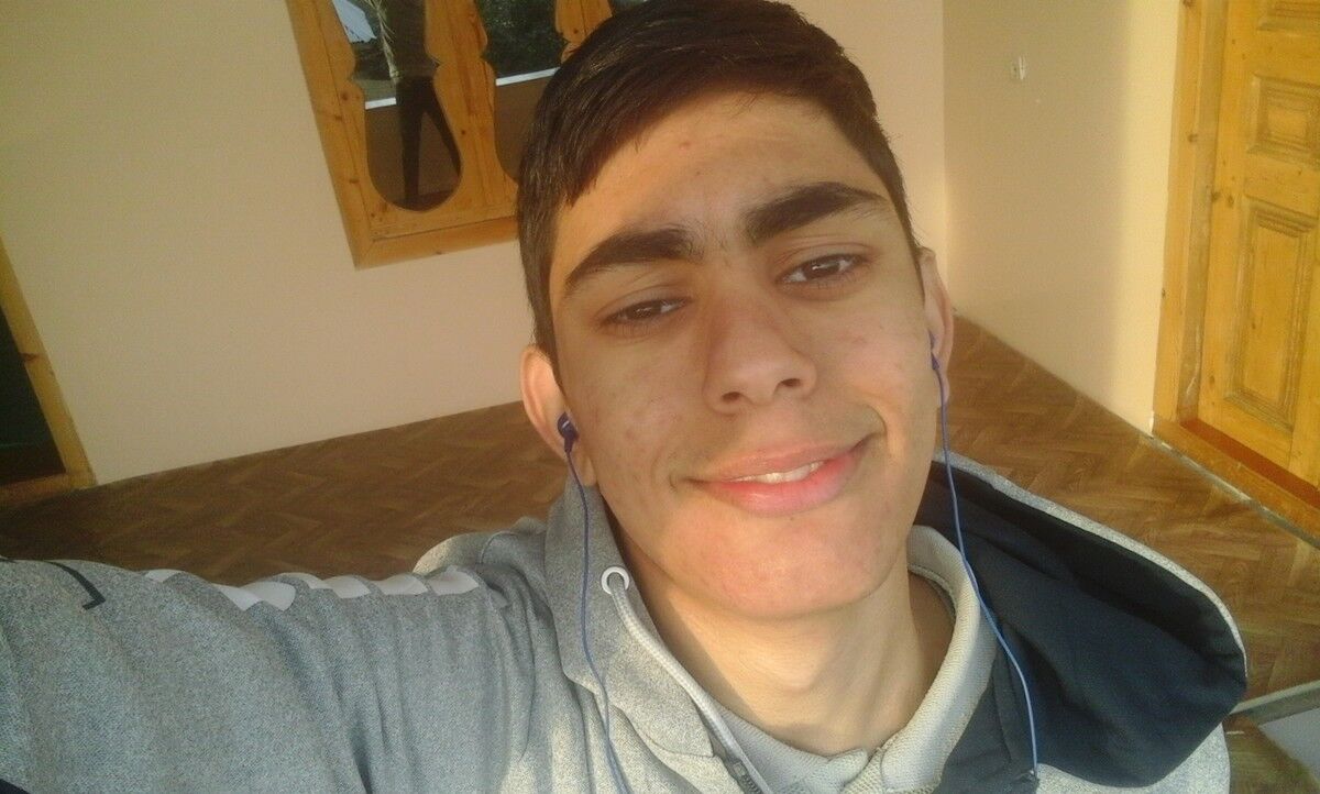  18392475  Lenkaranli, 24 ,    