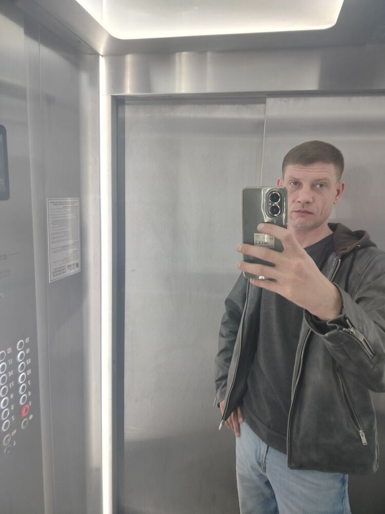  42942645  , 39 ,    -