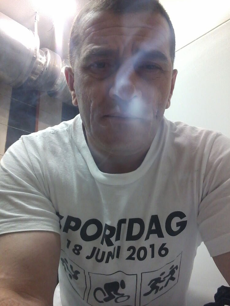  -,   Zurab, 49 ,  