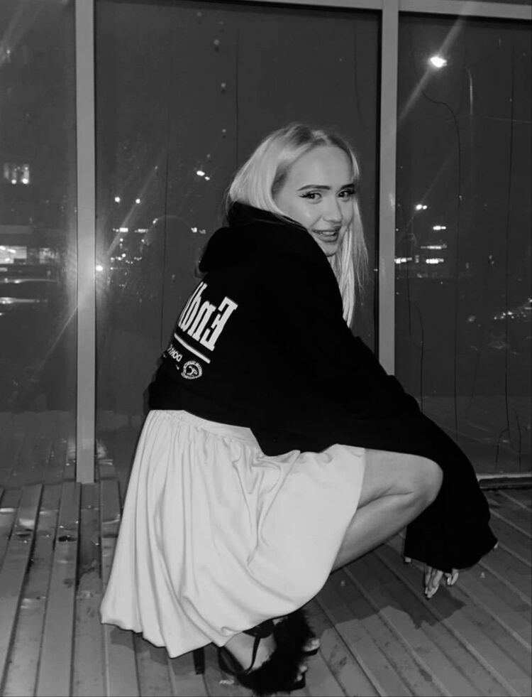 ���� 52081885 ������� ���������, 24 ����, ���� ���������� � ������