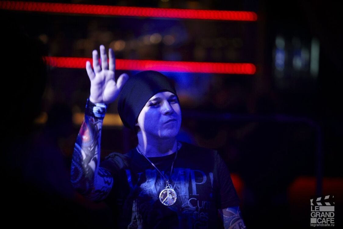  6660355  Aleksandr, 37 ,    