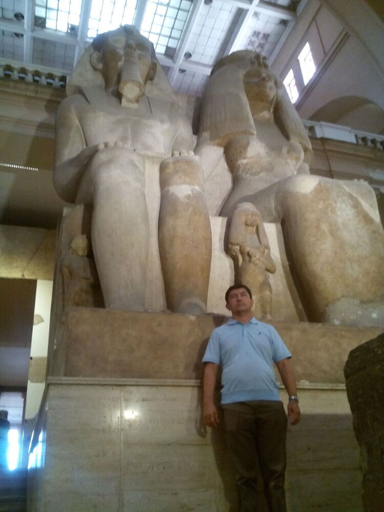  ,   Bobur, 48 ,     , c 