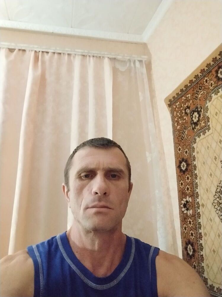  47662235  , 51 ,    