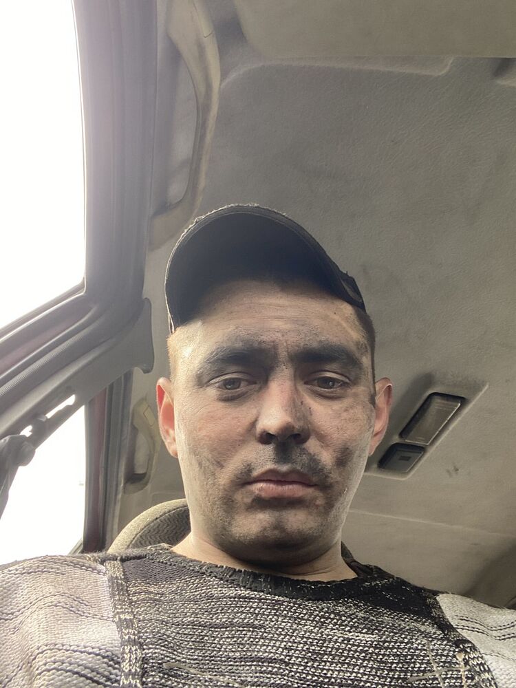  30037905  , 33 ,    -