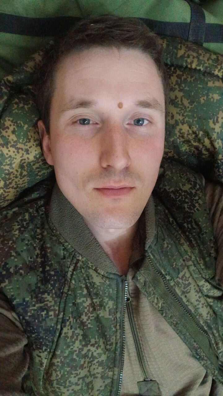  48298975  , 26 ,    