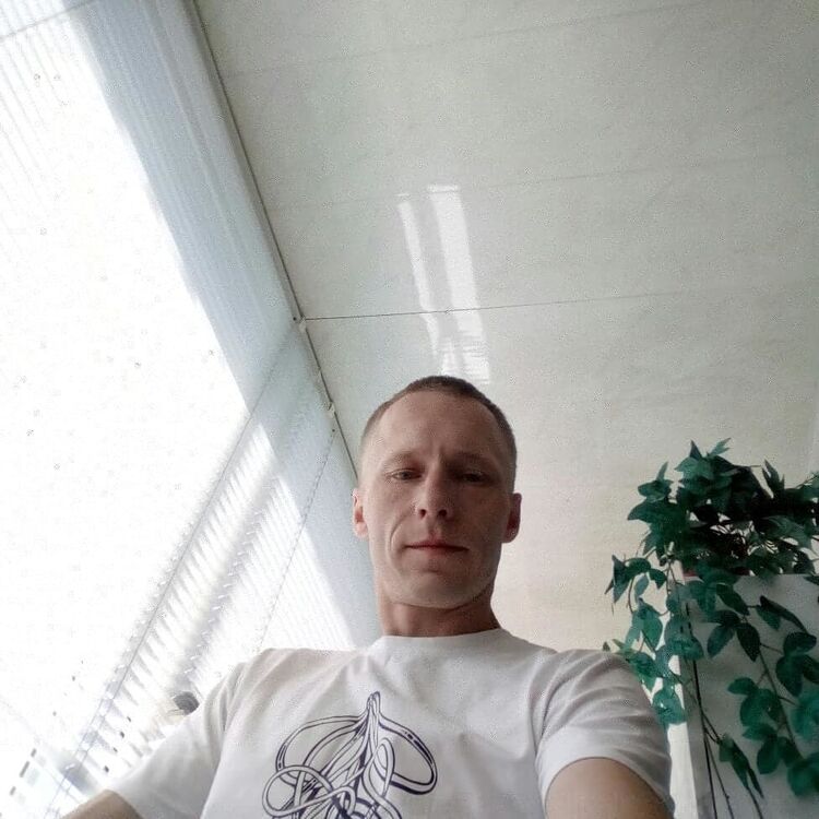  ,   Pasha, 39 ,   ,   , c 