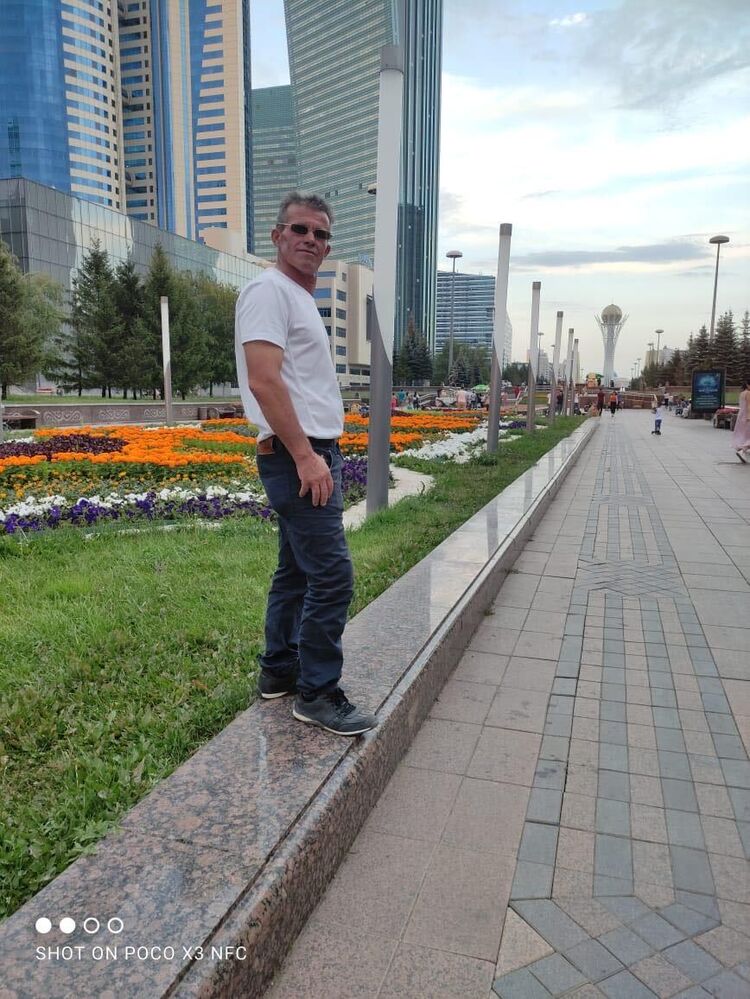  30773165  Qahil, 55 ,    