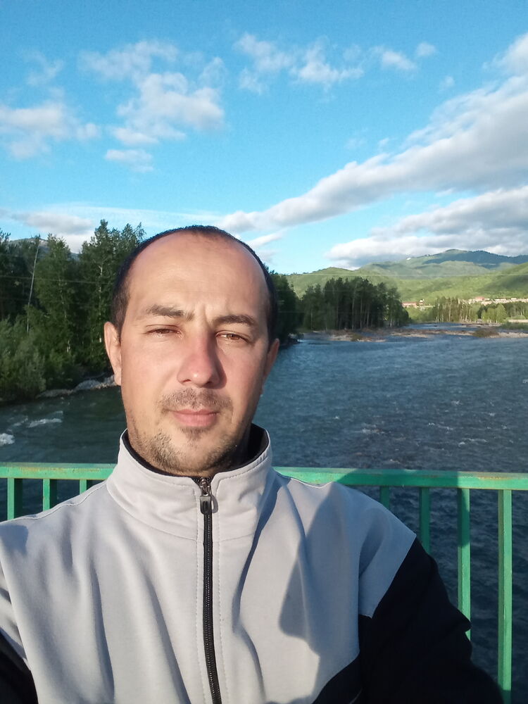  ,   Anatolij, 40 ,   c 