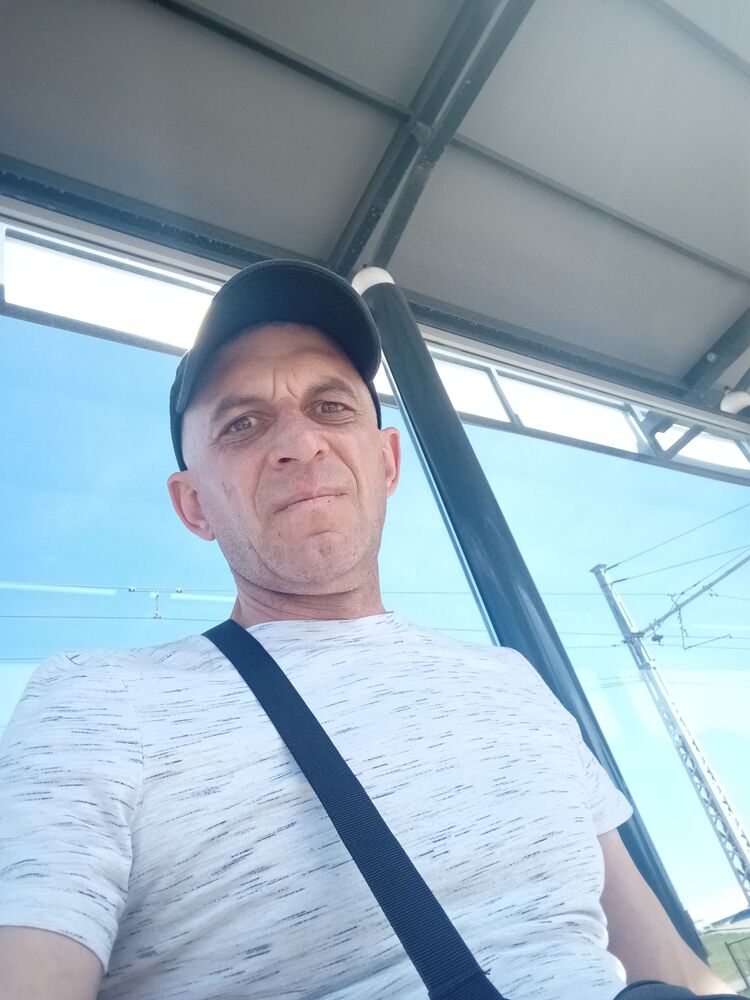 51909635  , 44 ,    