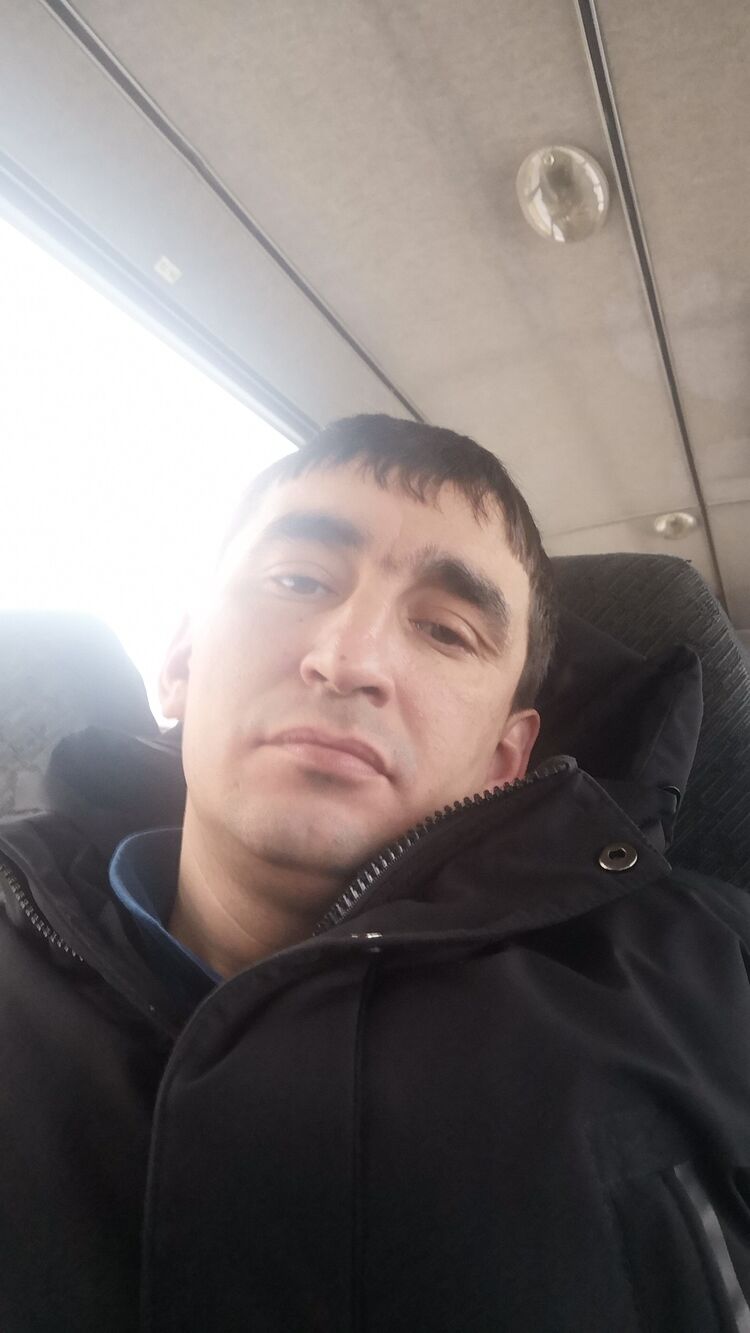 25920055  Valery, 41 ,    