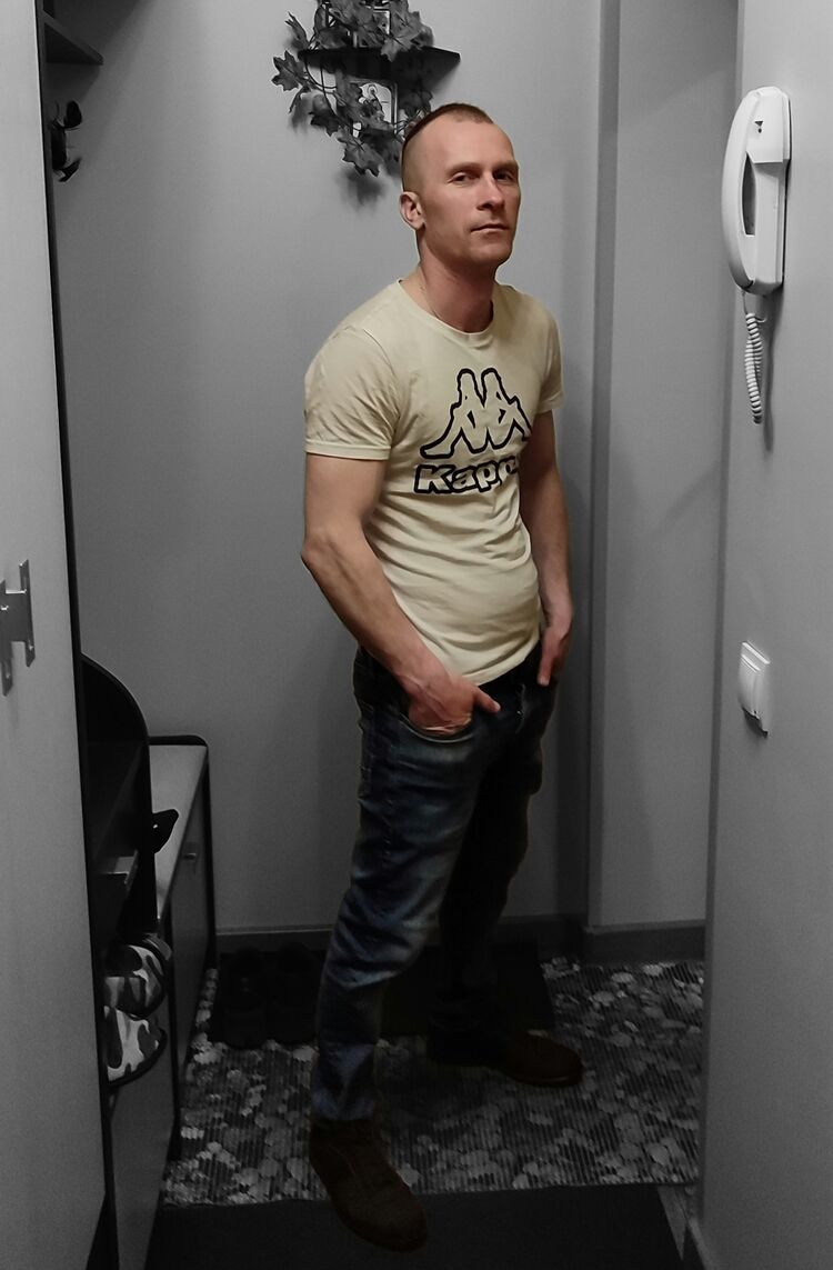  ,   , 100 ,   