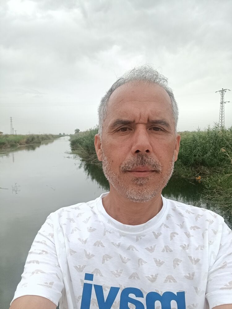  45616735  Hasan, 47 ,    