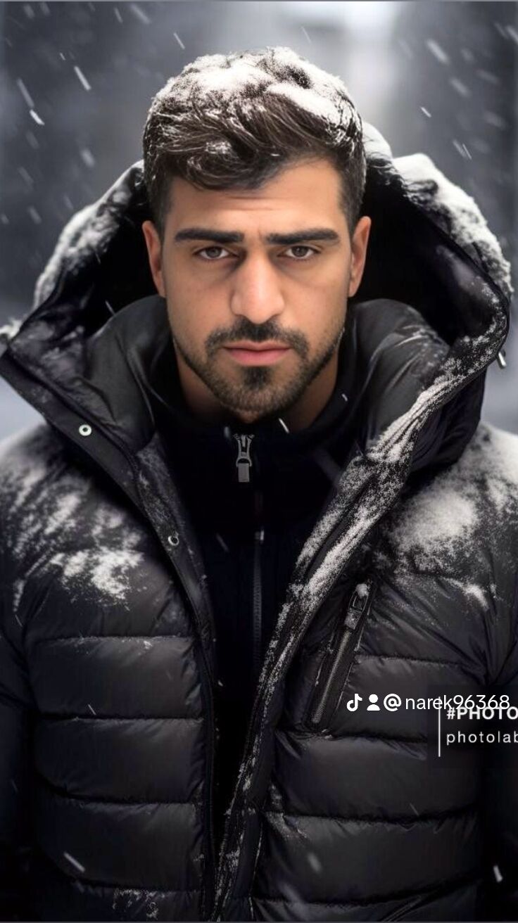  41708765  Narek, 27 ,    